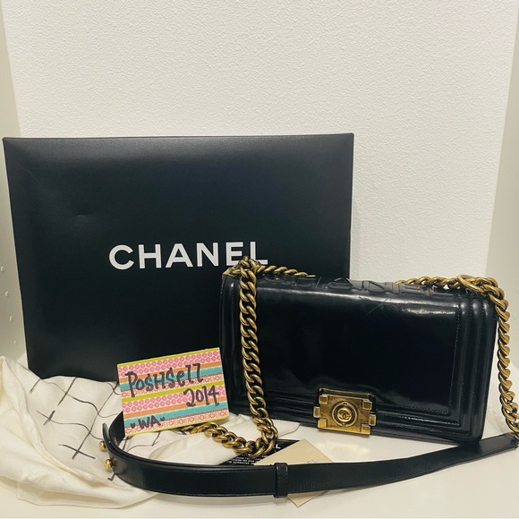 CHANEL Handbags - CHANEL Old Medium Boy Flap Bag